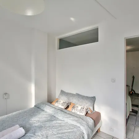 Chic And Spacious Apart Amaizing Terrace *