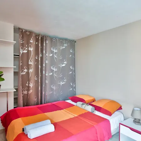 Chic And Spacious Apart Amaizing Terrace *