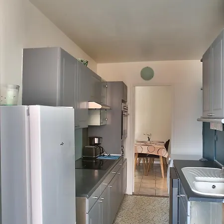 Chic And Spacious Apart Amaizing Terrace *